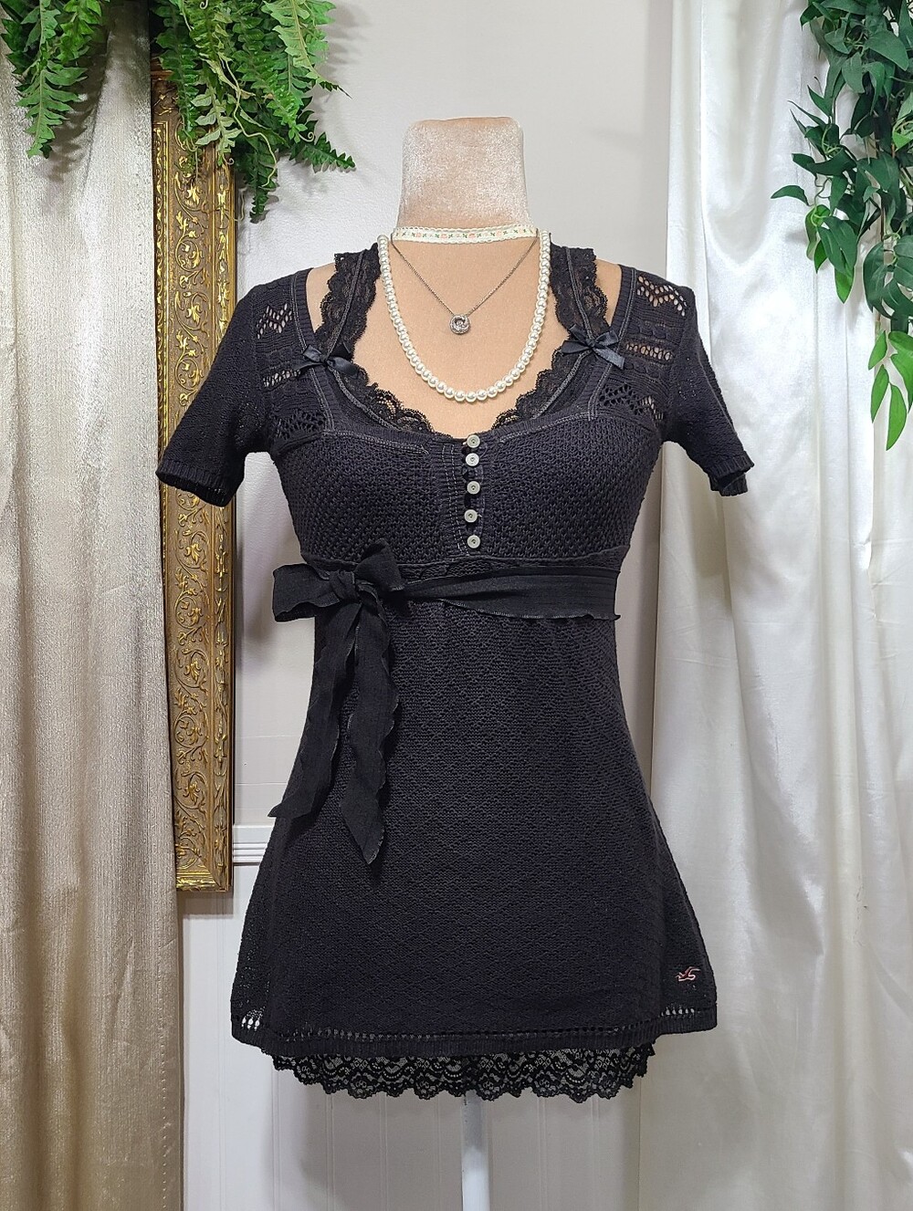 Rare Vintage Hollister ♡ Y2K ♡ Black Babydoll Henley Rabbit Hair Sweater Top